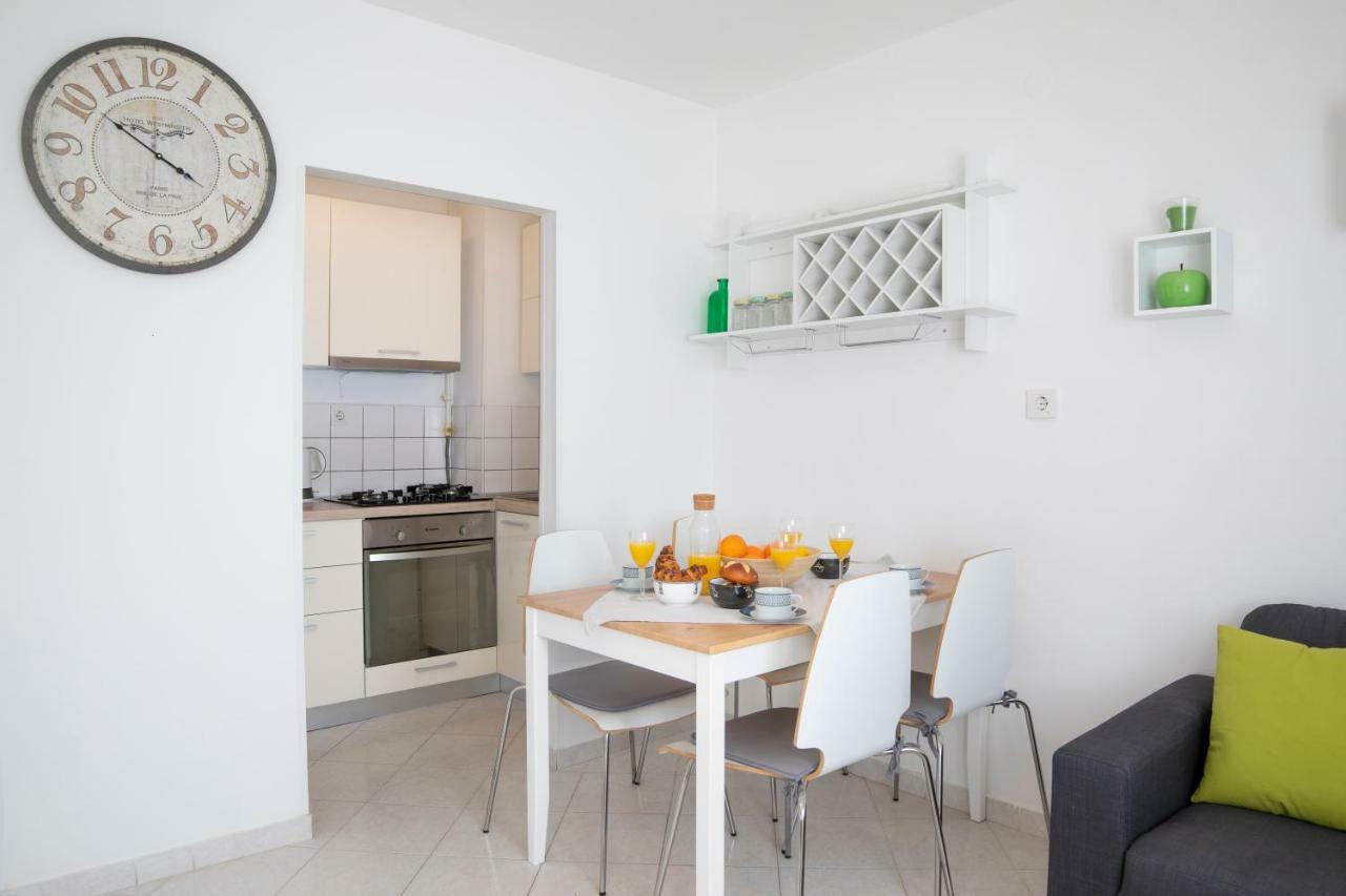 Castropola Apartment Ngoại thất bức ảnh